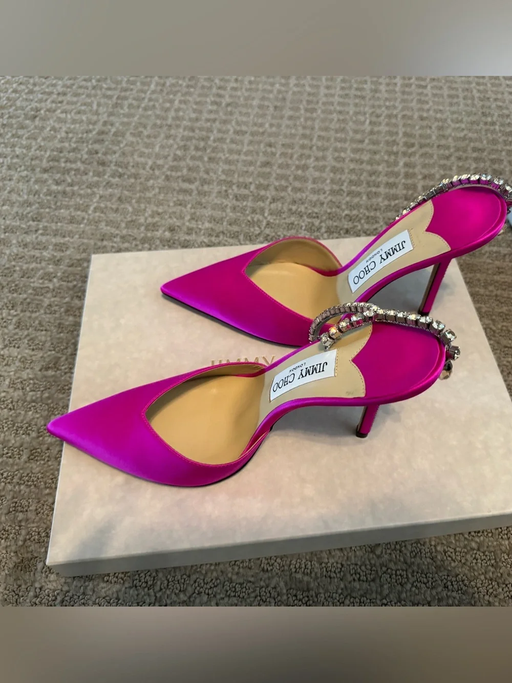 Jimmy Choo Saeda 100 mm Satin Heel. Size 38 - Picture 5 of 11